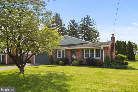 Photo of 2312 Church Road, YORK, PA 17408 (MLS # PAYK2103134)