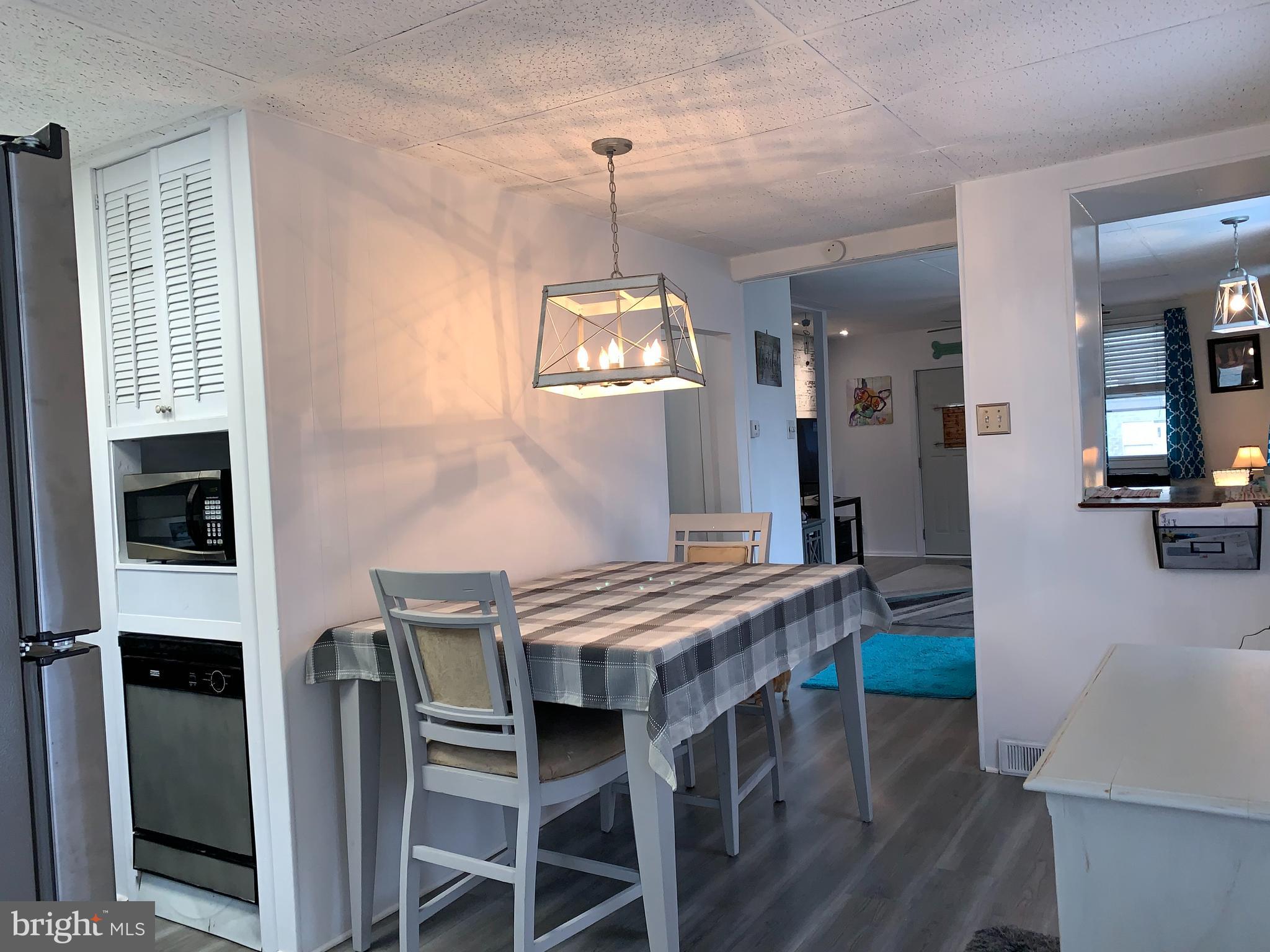 ACADEMY GARDENS - Residential