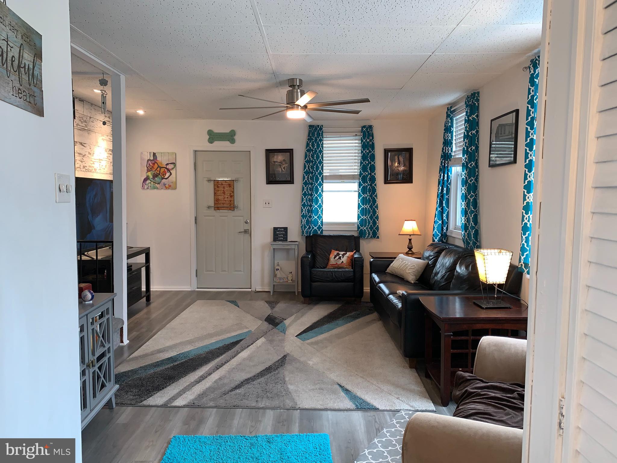 ACADEMY GARDENS - Residential