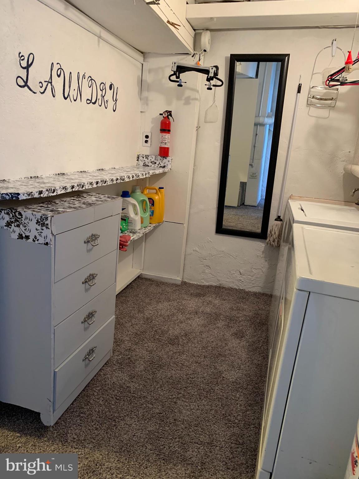 ACADEMY GARDENS - Residential