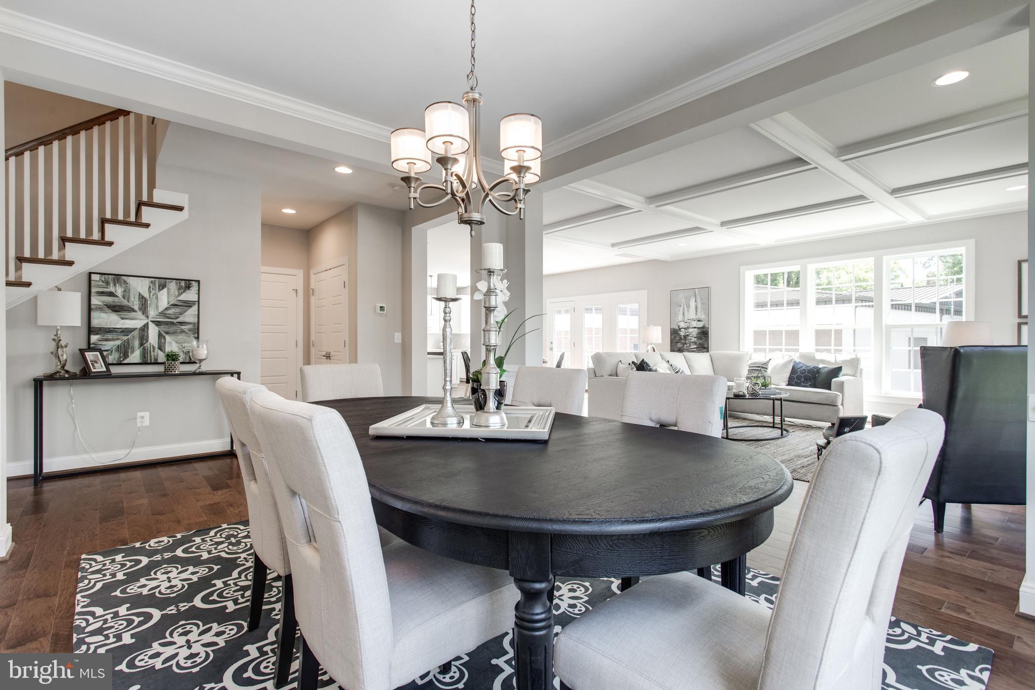 PIMMIT HILLS - Residential