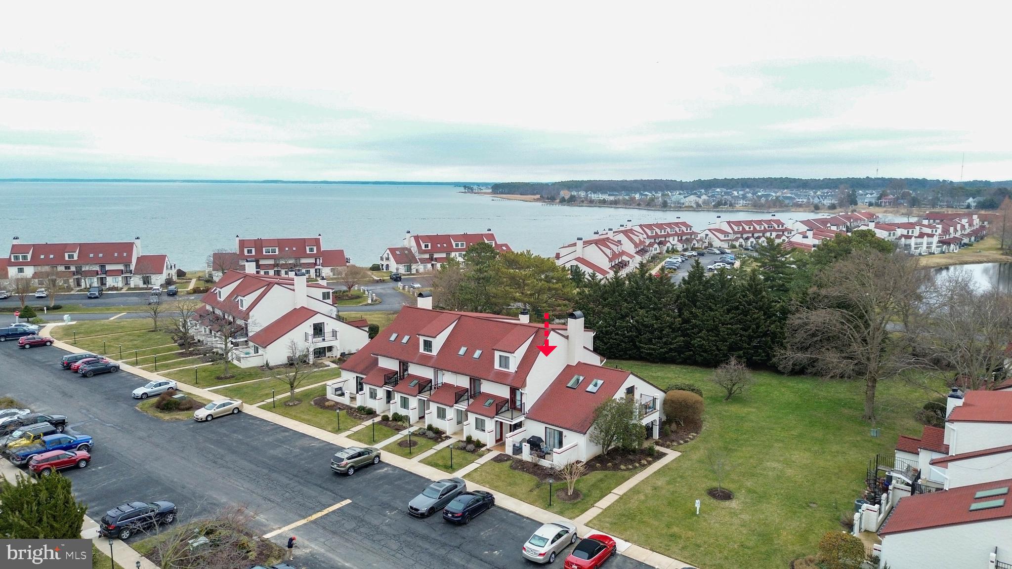 QUEENS LANDING - Residential