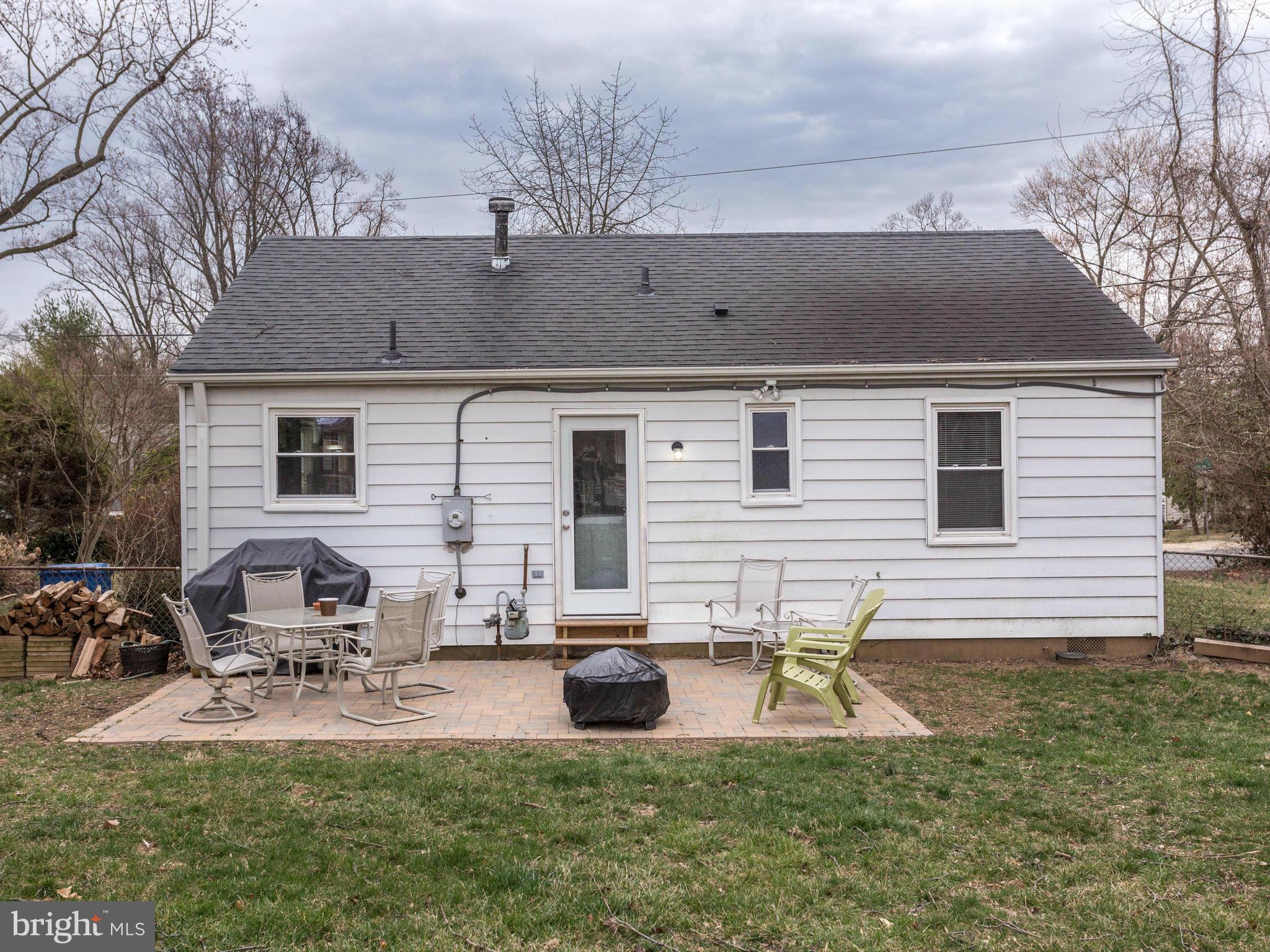 NORTH KENSINGTON - Residential