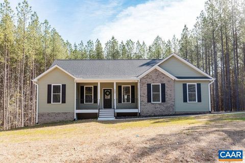 Homes For Sale - 157 Barringer Ln<br/> BUMPASS, VA 23024