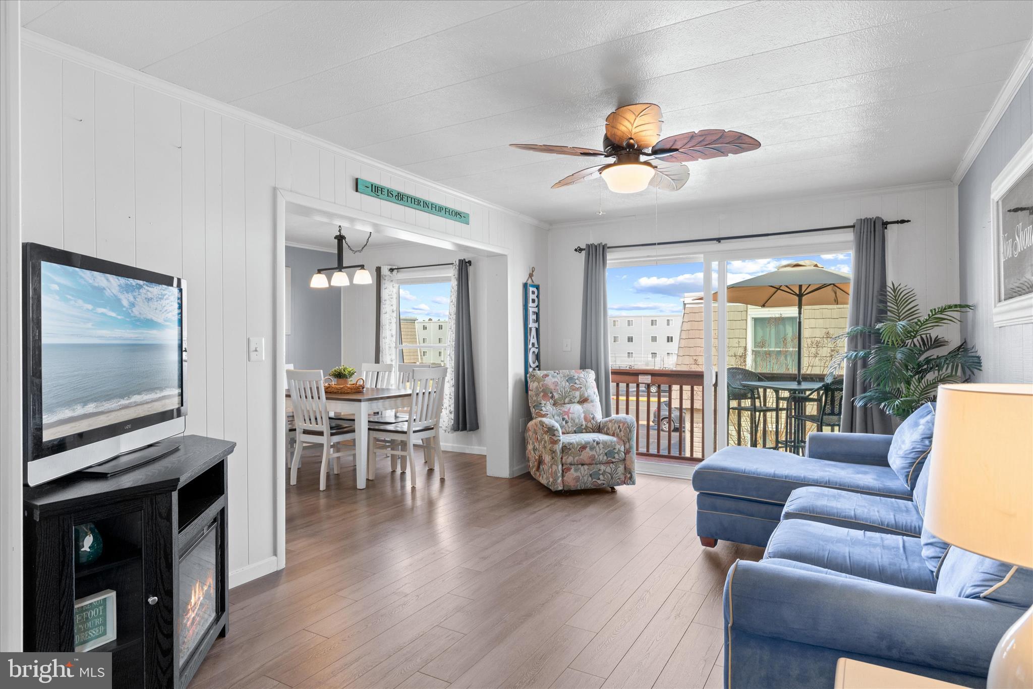 412 BAYSHORE DRIVE 10203