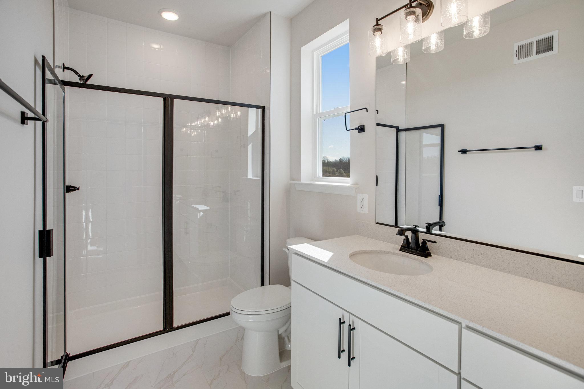 ROUND HILL MEADOWS - Residential