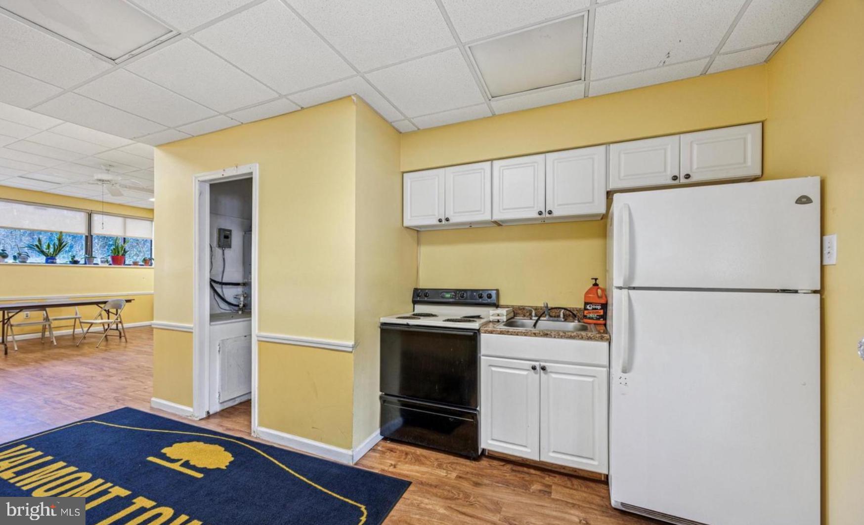 RHAWNHURST - Residential