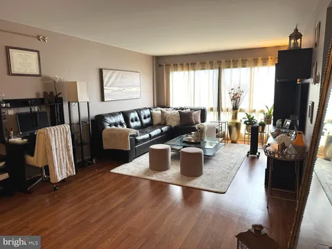 7600 E Roosevelt Boulevard Unit 206, Philadelphia, PA MLS: PAPH2452876