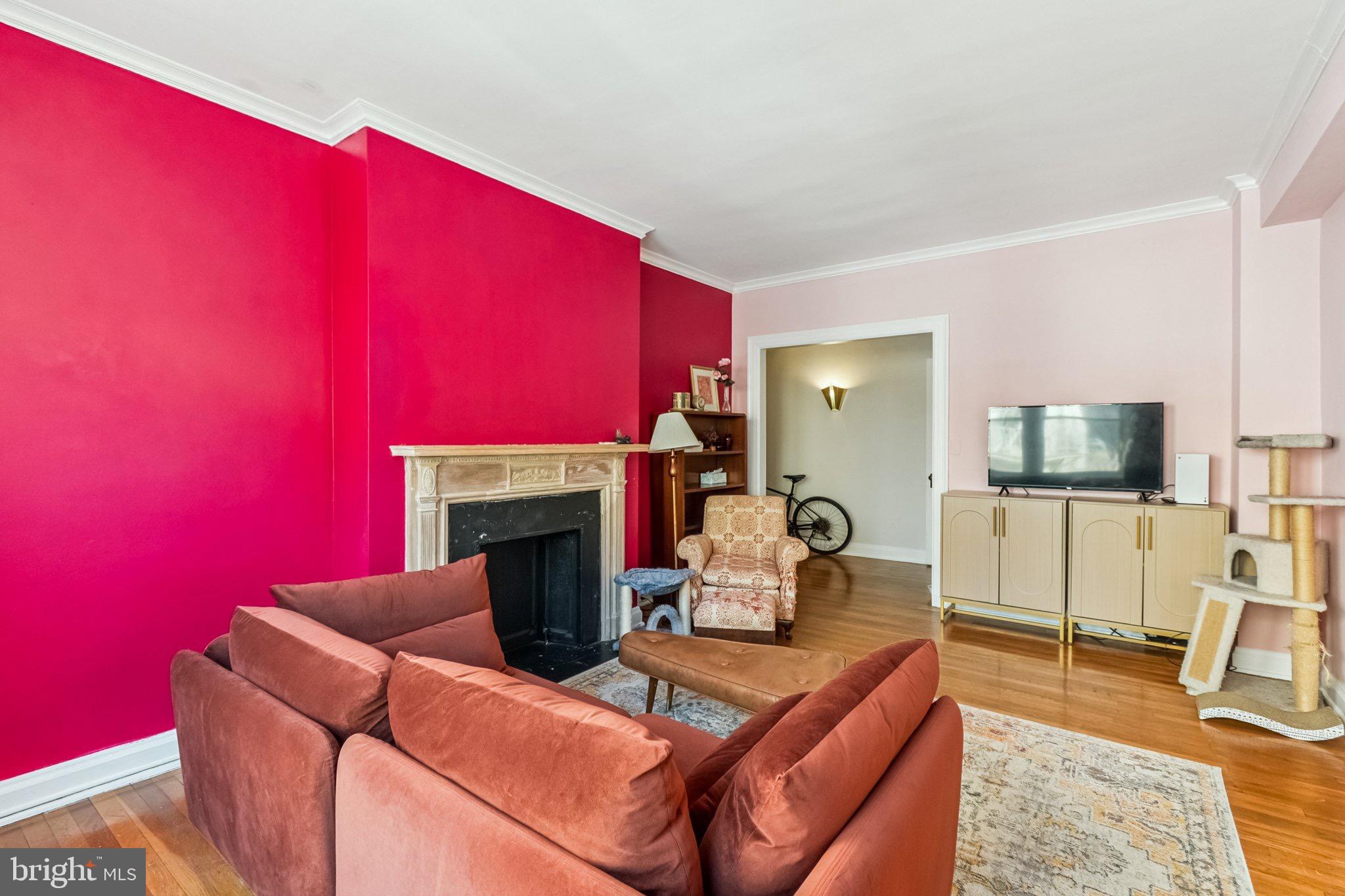 CHARLES VILLAGE - Residential