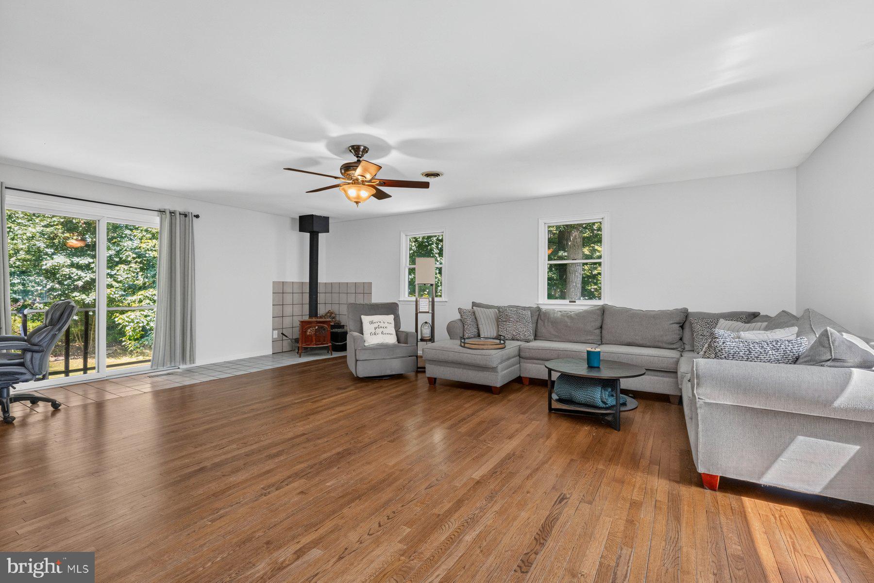 415 DUTROW ROAD