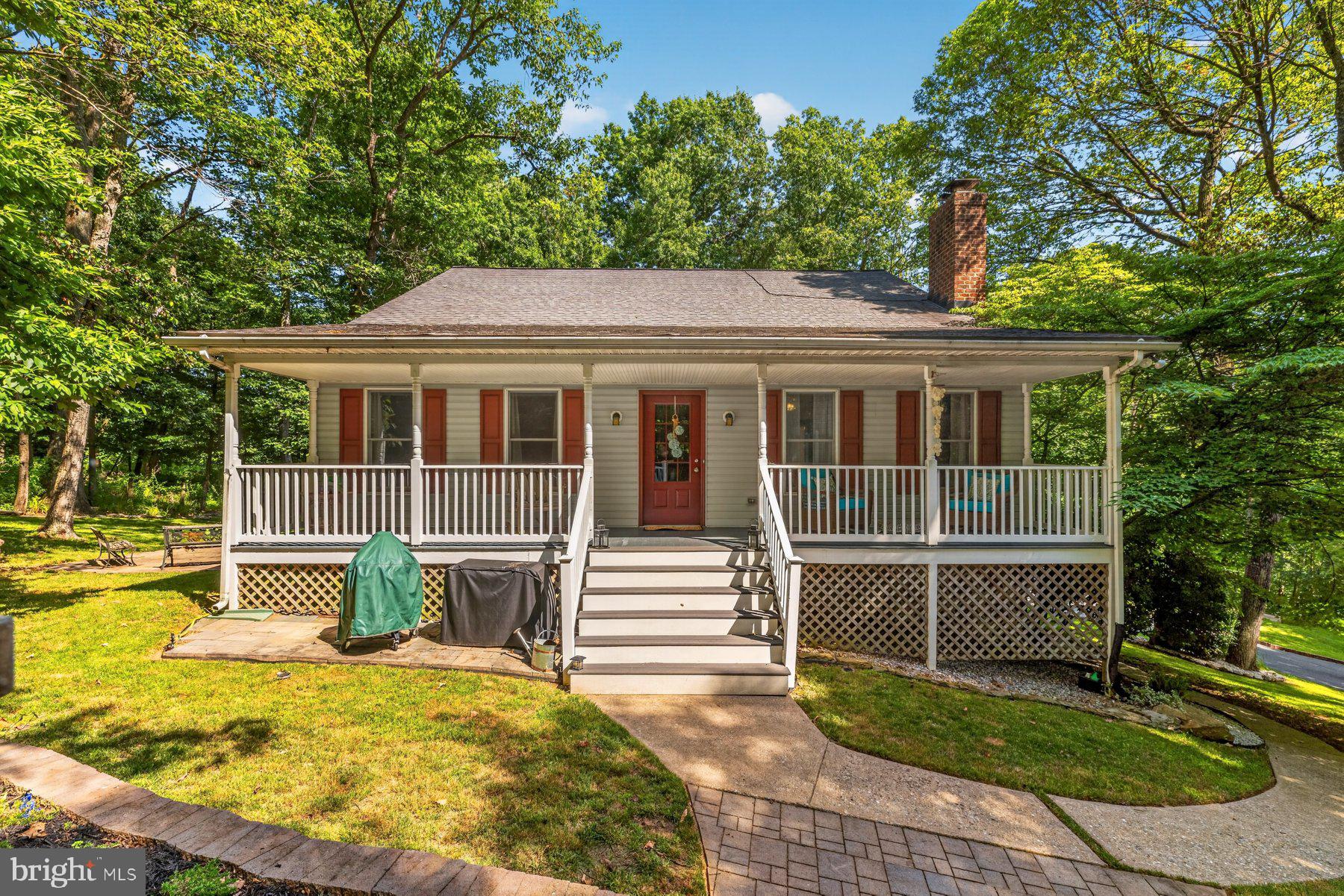 415 DUTROW ROAD