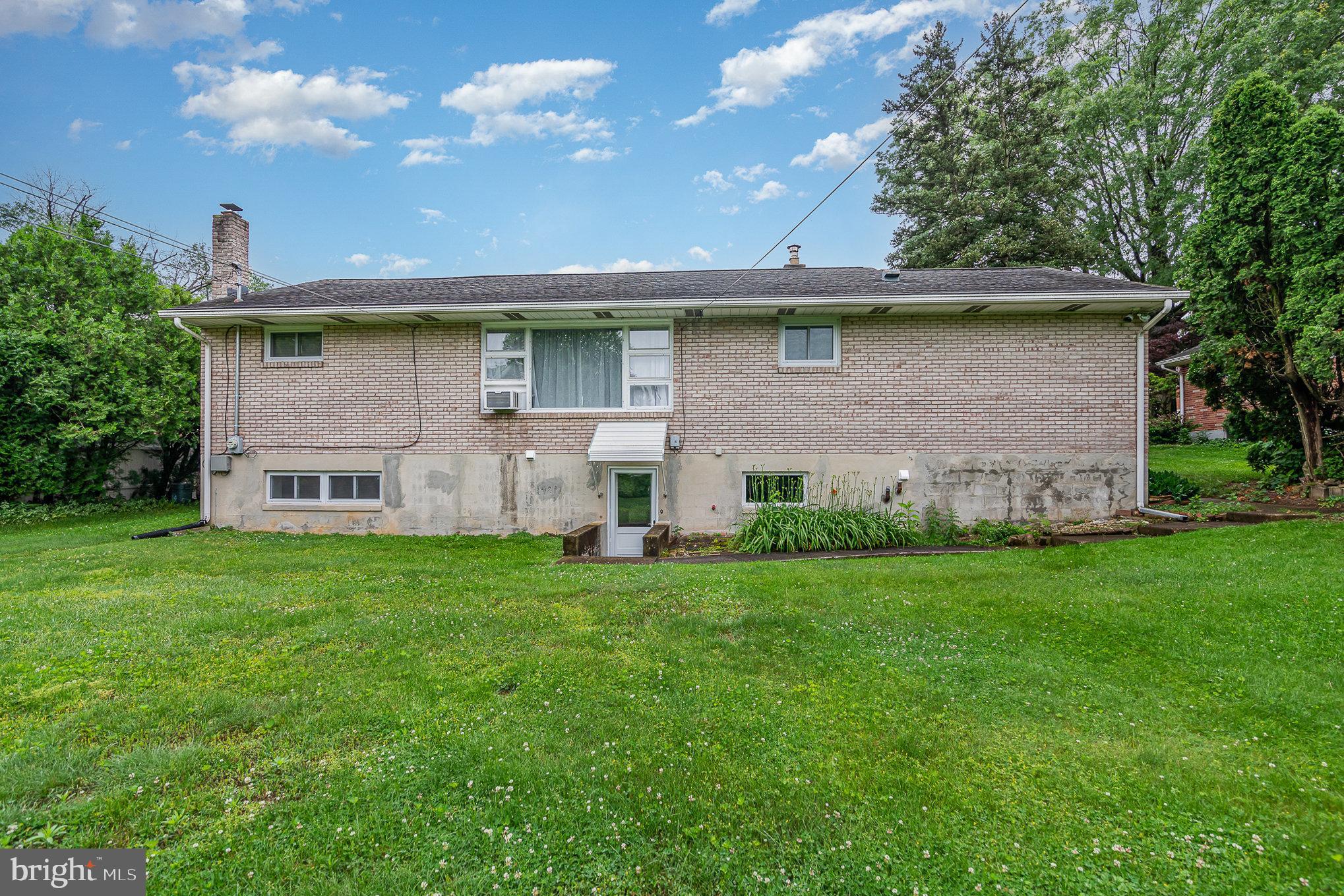 DREXEL HILLS - Residential Lease