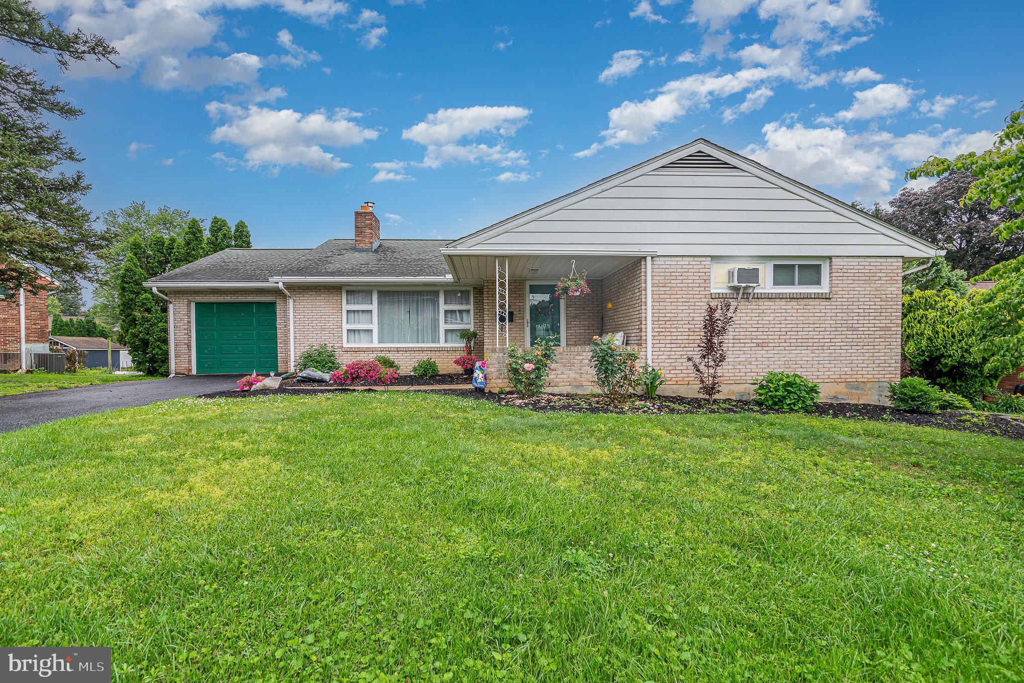 DREXEL HILLS - Residential Lease