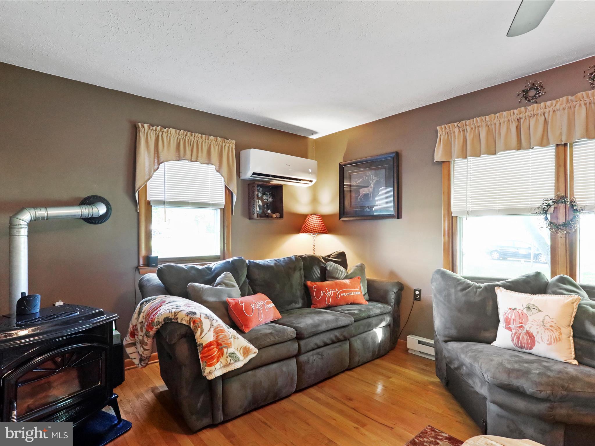 INWOOD EAST - Residential