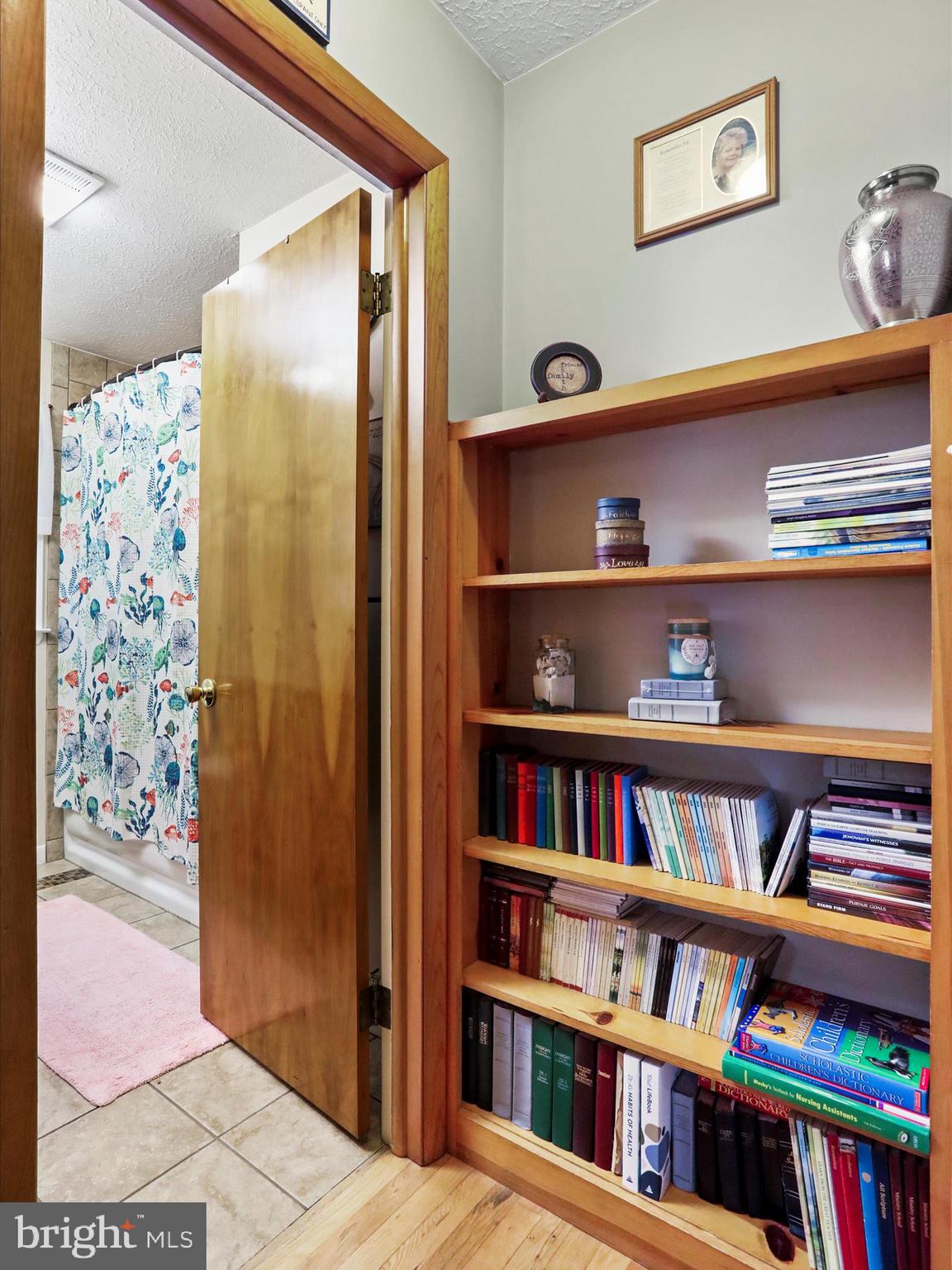 INWOOD EAST - Residential