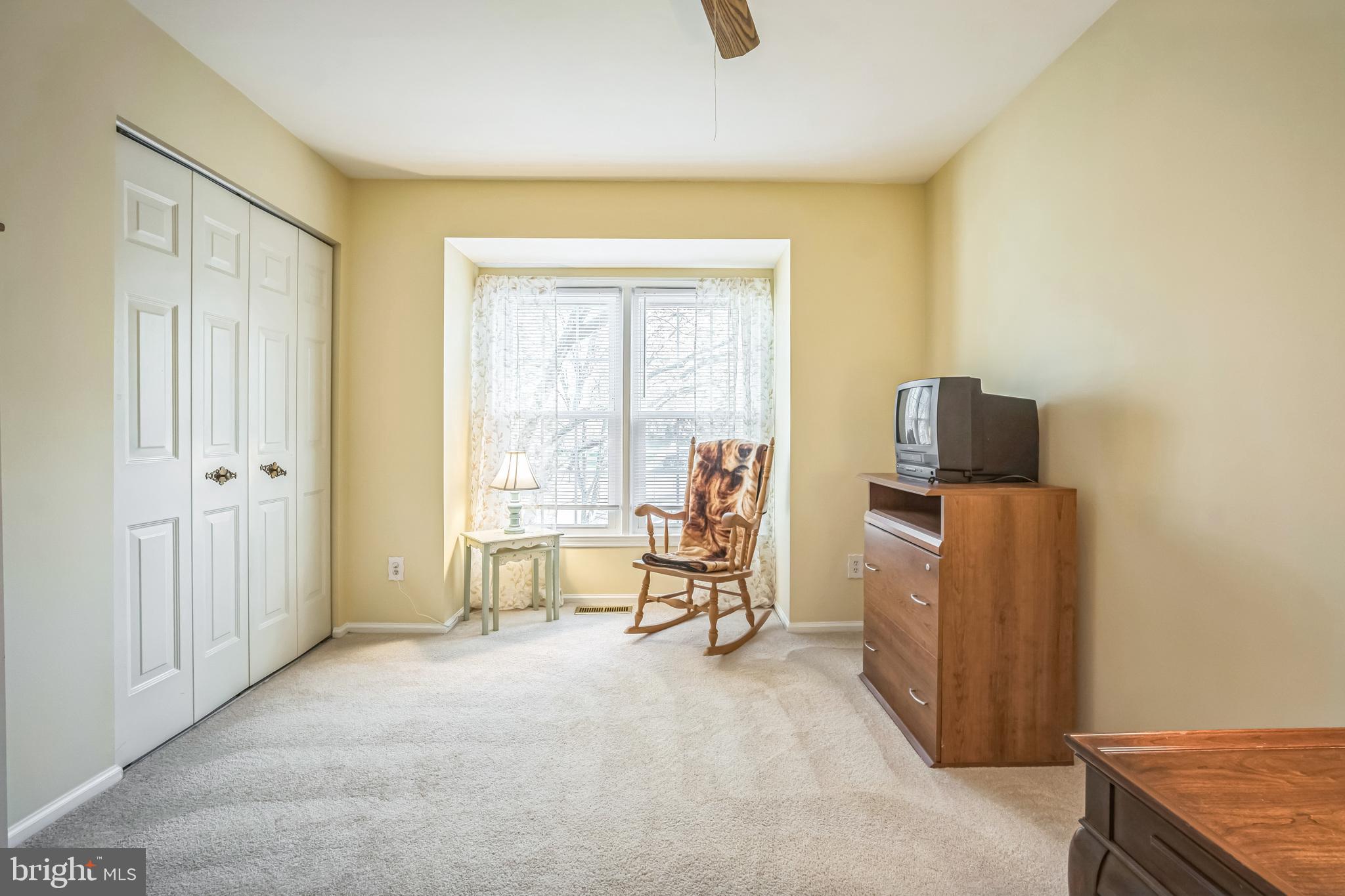 PROMONTORY OAKS - Residential