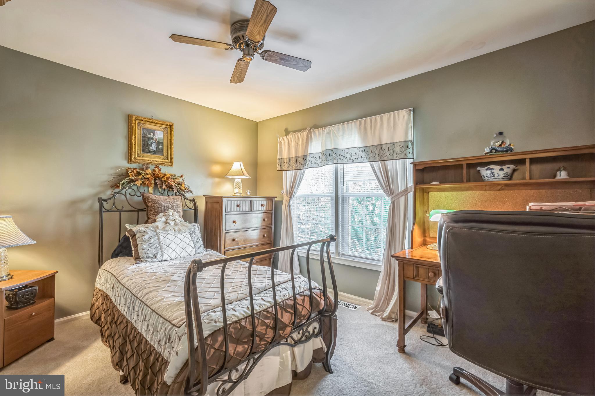 PROMONTORY OAKS - Residential