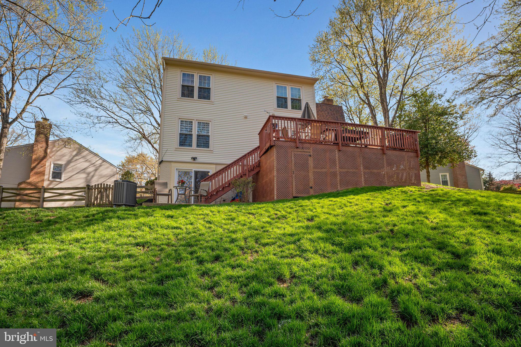 PROMONTORY OAKS - Residential