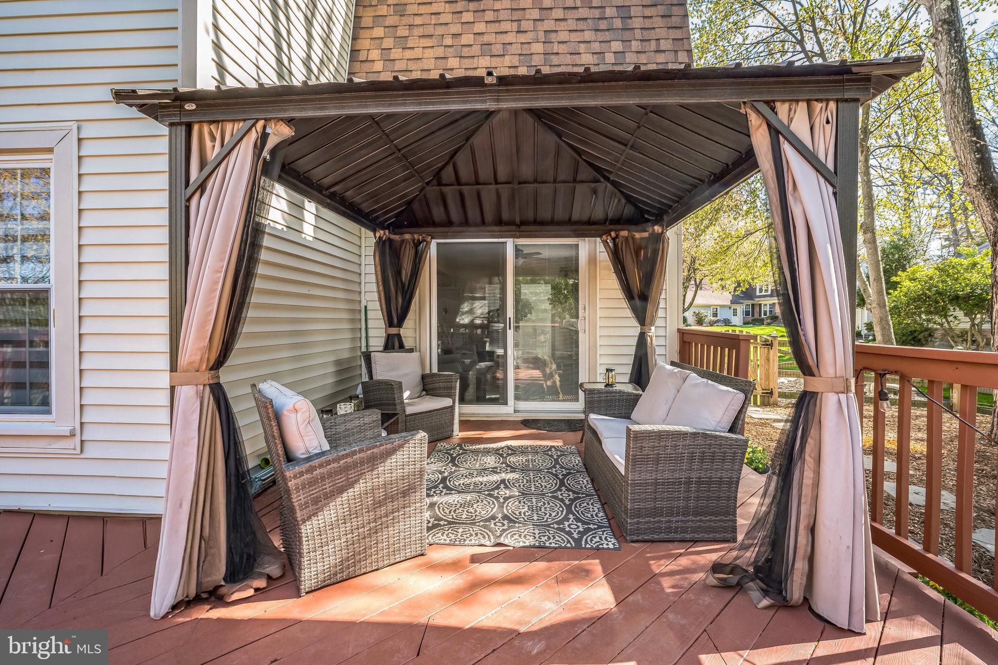 PROMONTORY OAKS - Residential