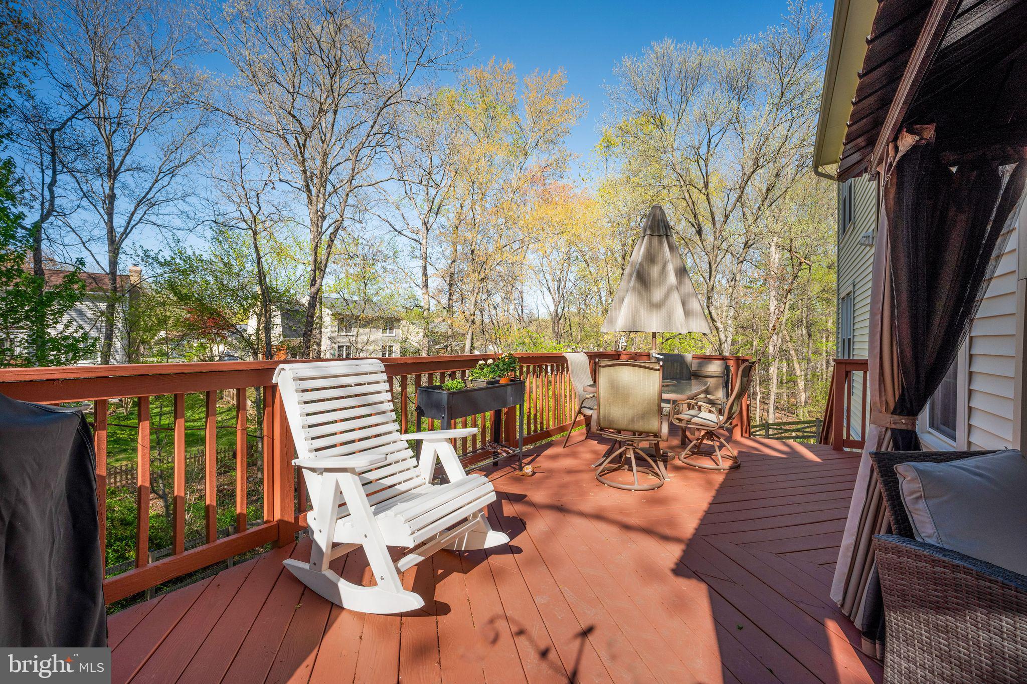 PROMONTORY OAKS - Residential