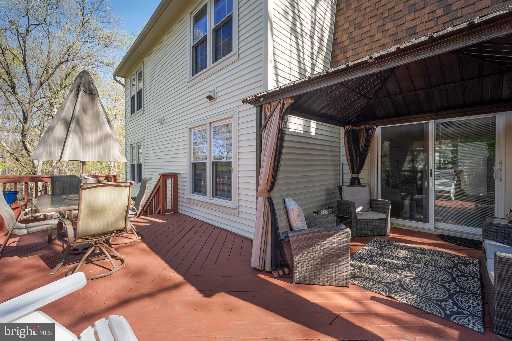 PROMONTORY OAKS - Residential