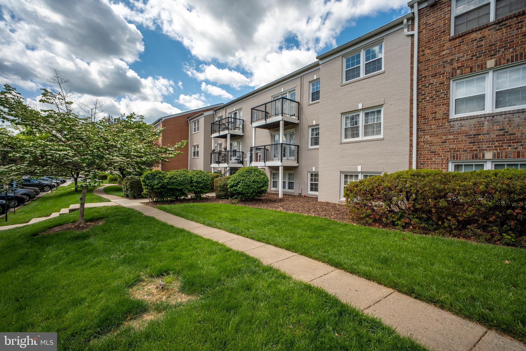 FOXCROFT COLONY - Residential