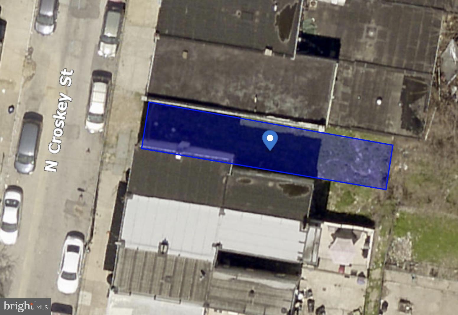 STRAWBERRY MANSION - Land