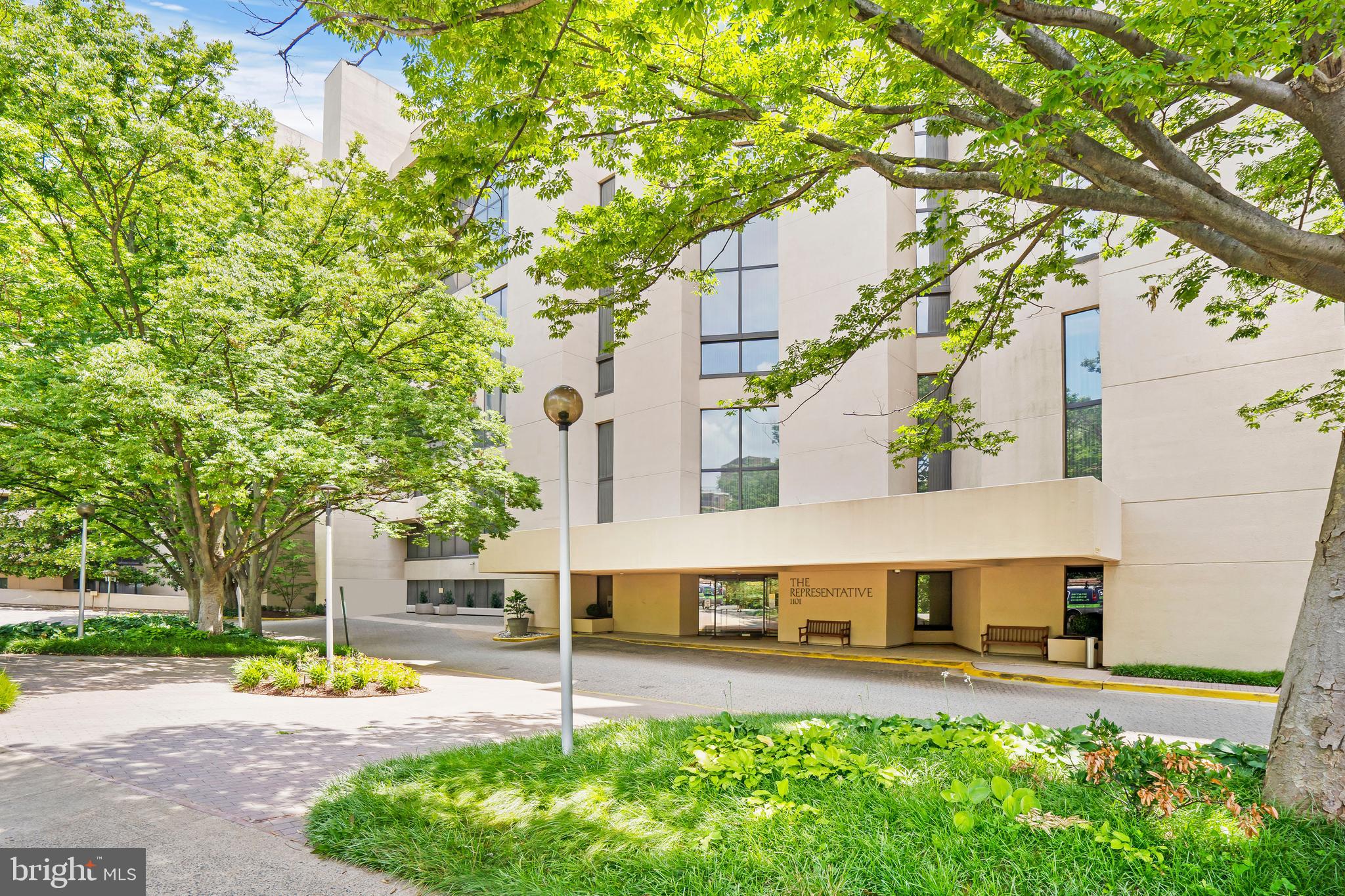 ARLINGTON RIDGE - Residential