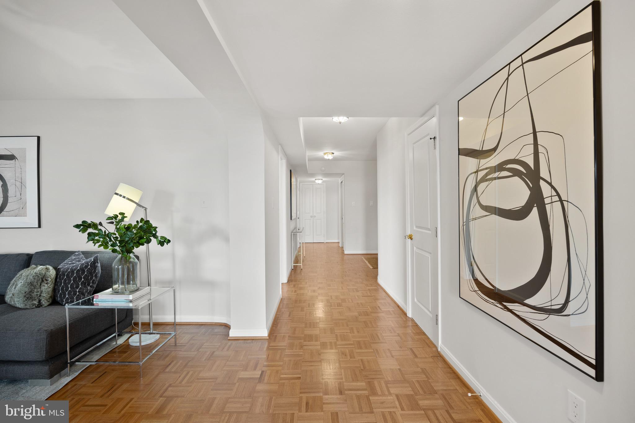 ARLINGTON RIDGE - Residential