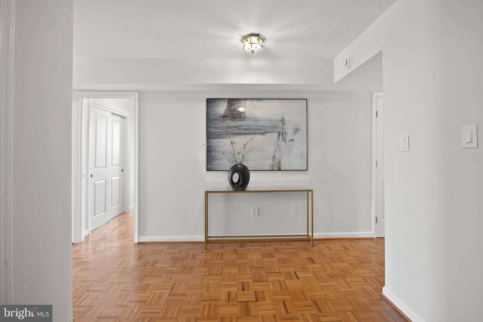 ARLINGTON RIDGE - Residential