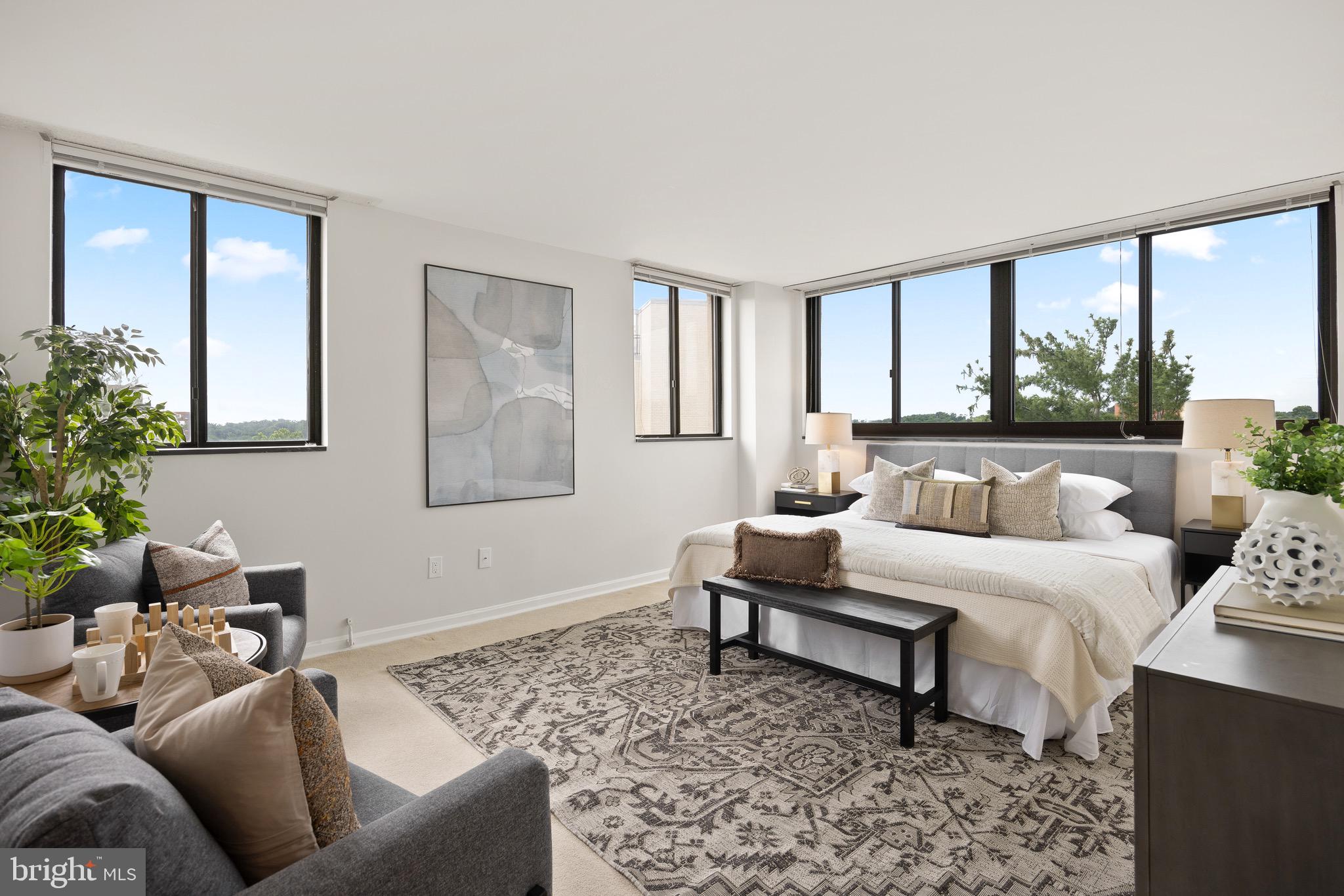 ARLINGTON RIDGE - Residential