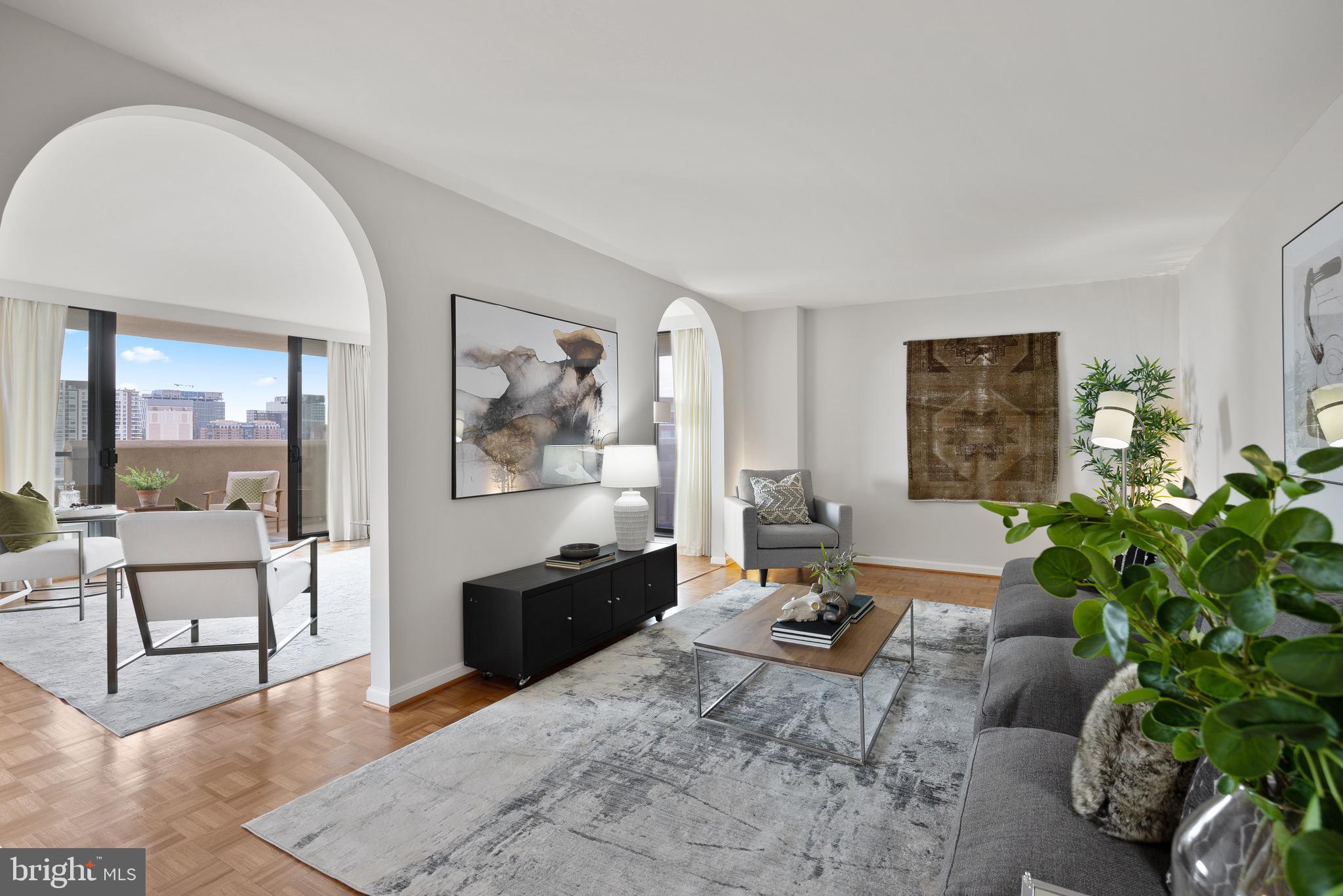 ARLINGTON RIDGE - Residential