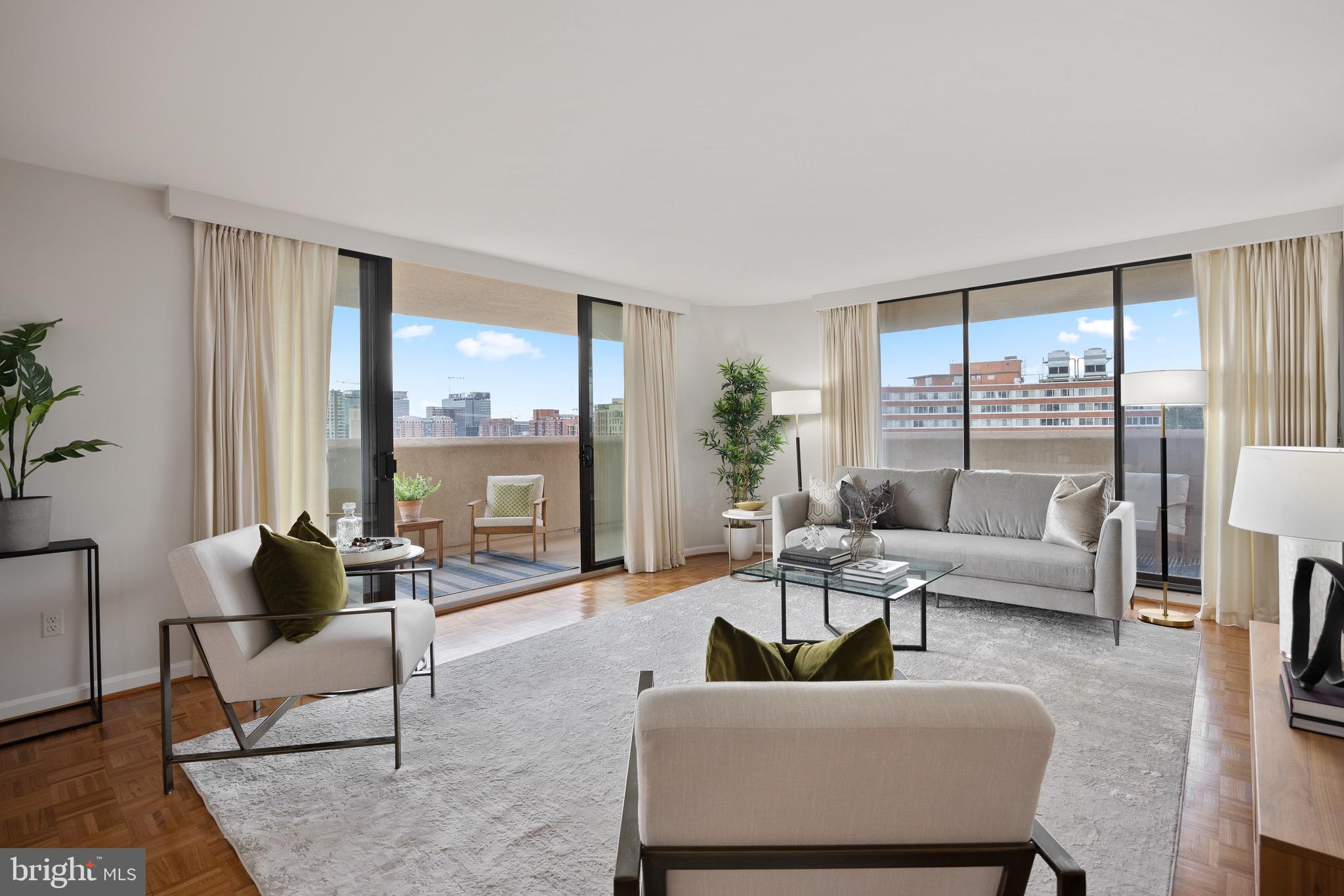 ARLINGTON RIDGE - Residential