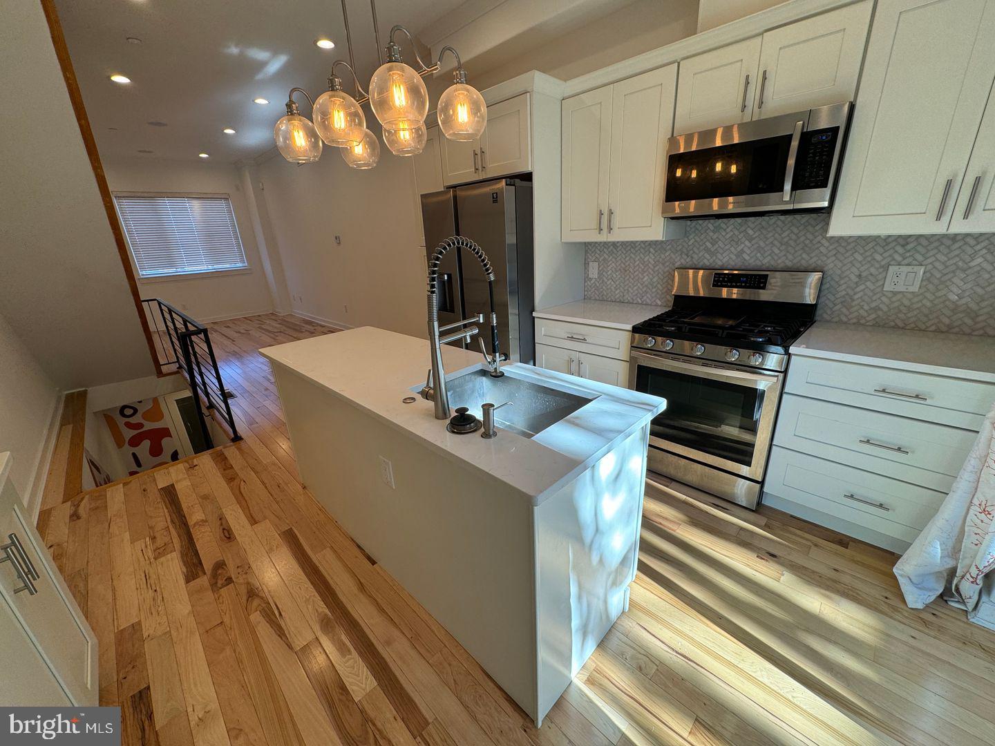 GRAYS FERRY - Residential Lease