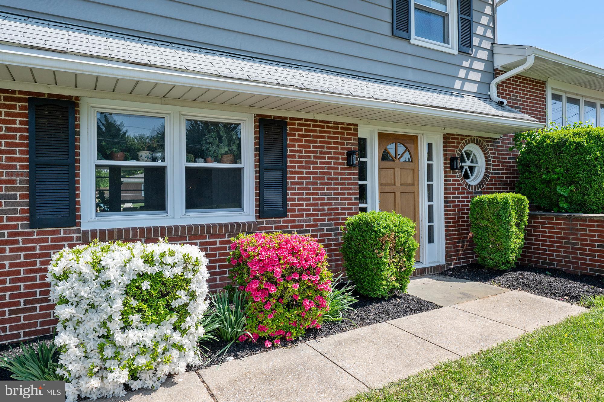 SULLIVAN HEIGHTS - Residential