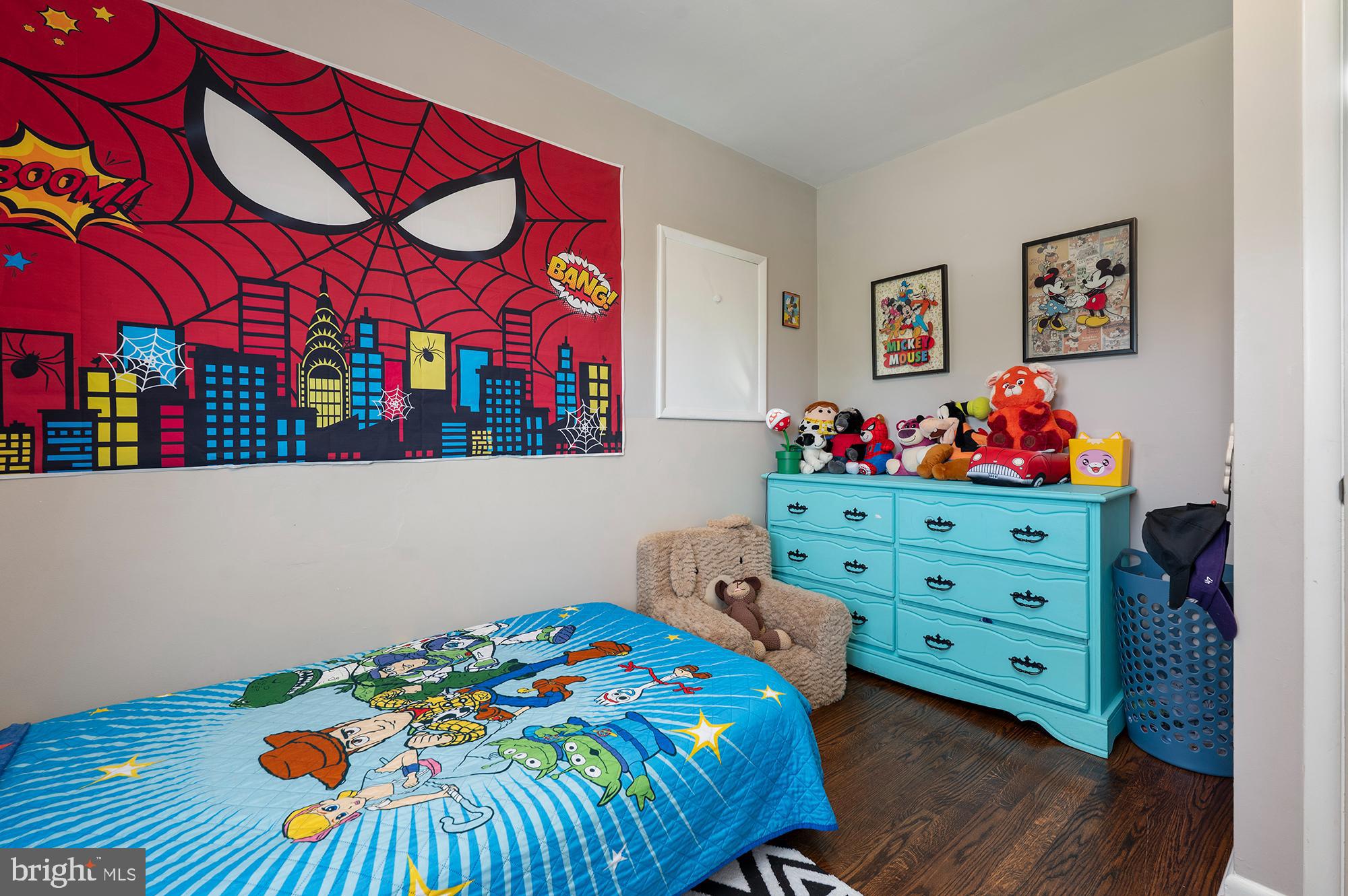 SULLIVAN HEIGHTS - Residential