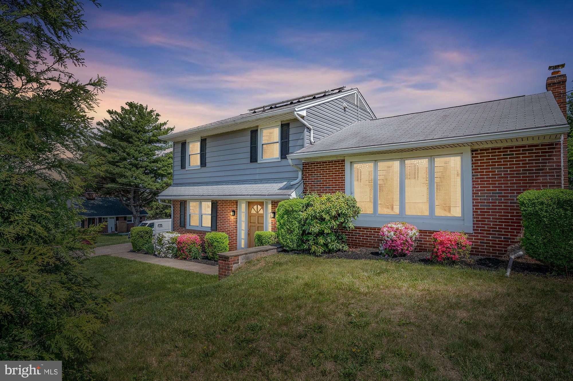 SULLIVAN HEIGHTS - Residential