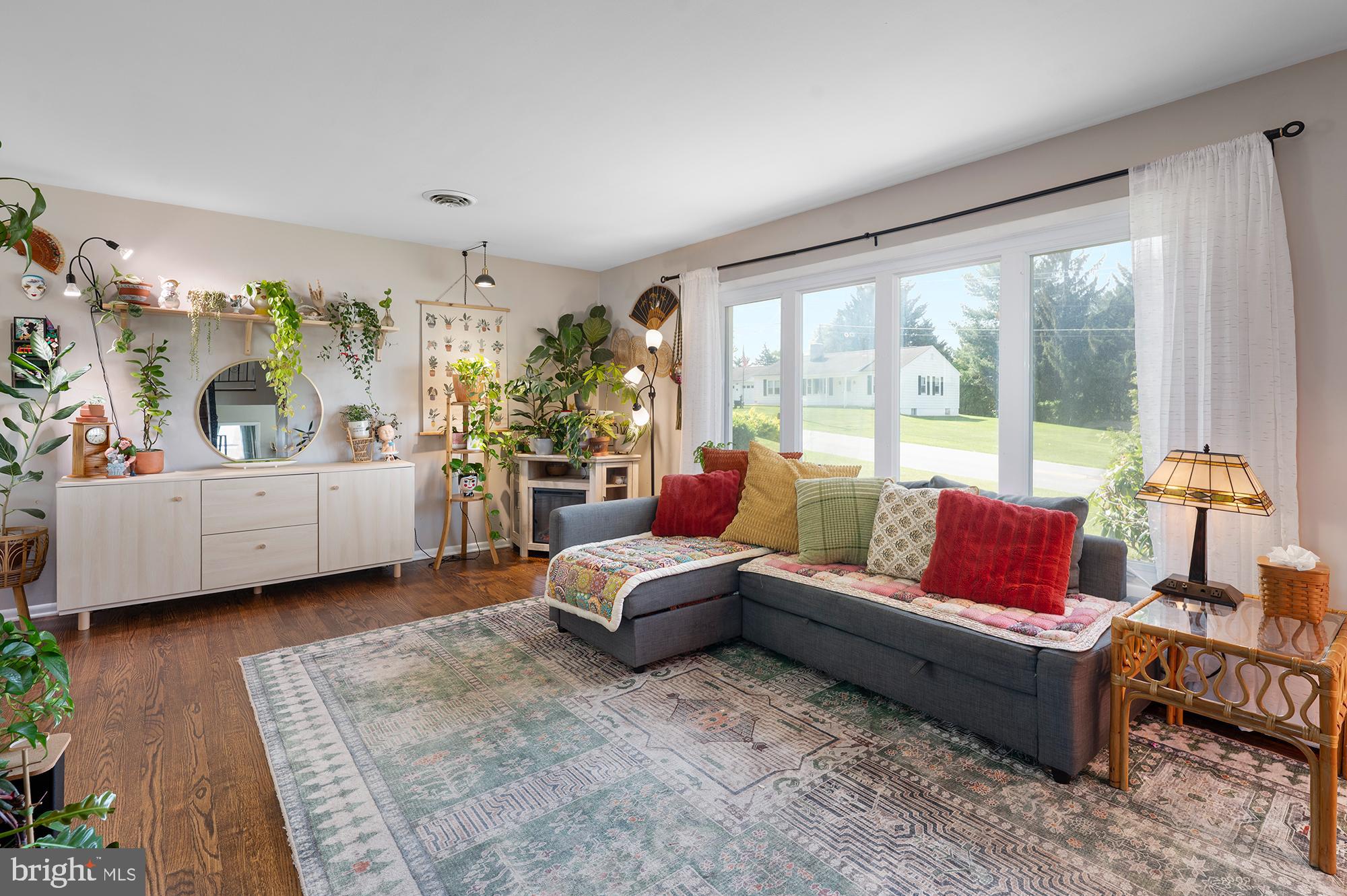 SULLIVAN HEIGHTS - Residential