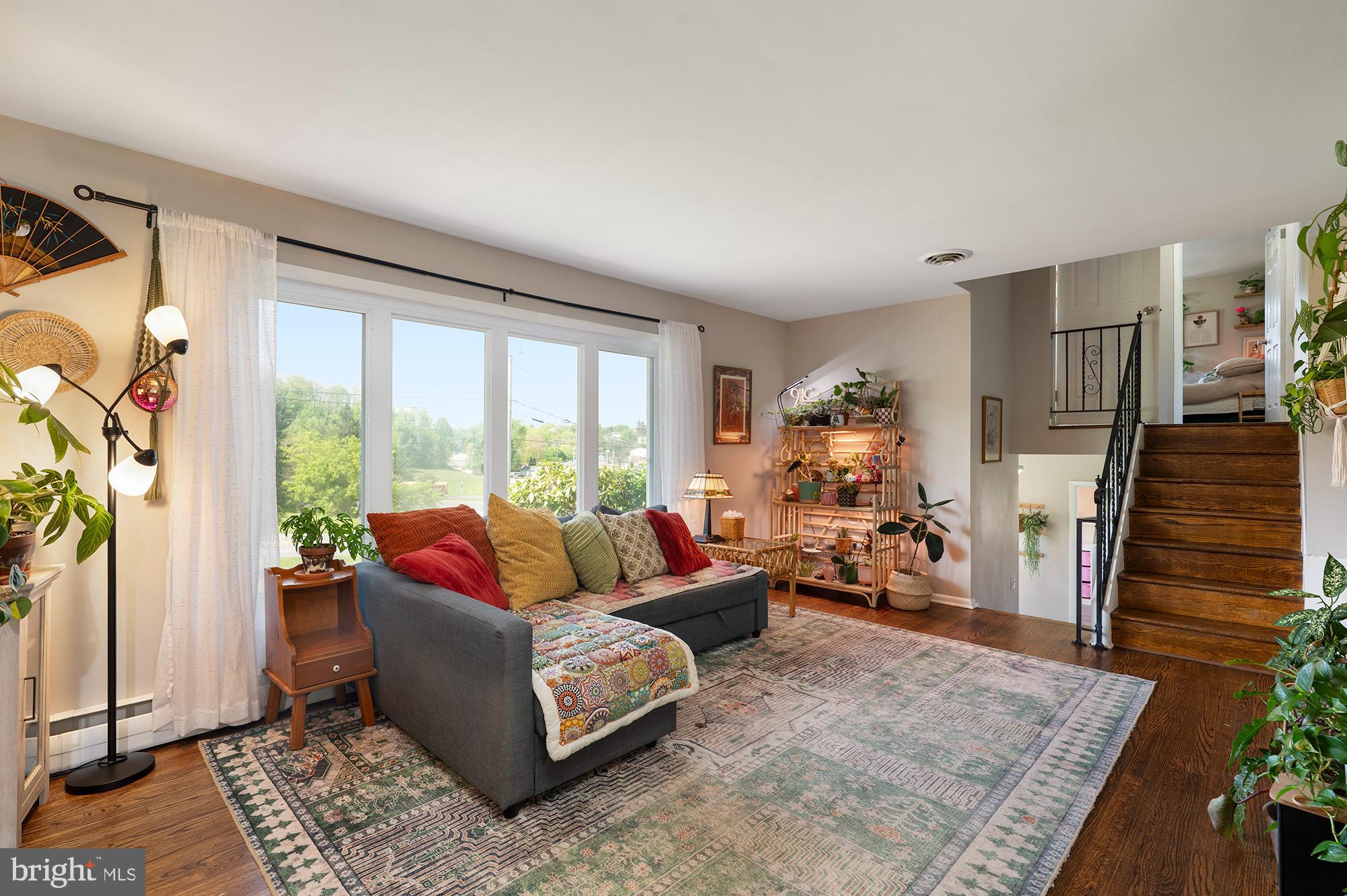 SULLIVAN HEIGHTS - Residential