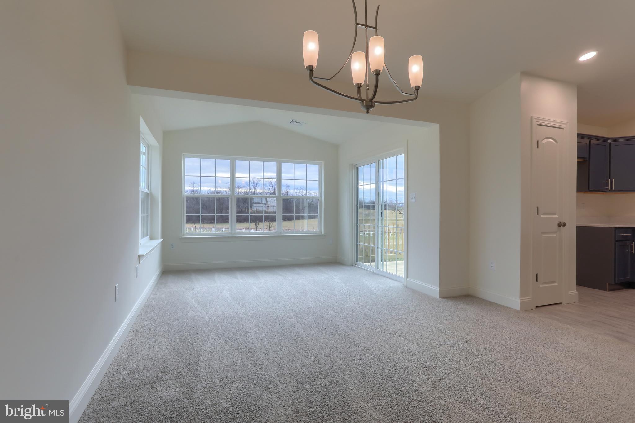 MEADOW LANE FARMS - Residential