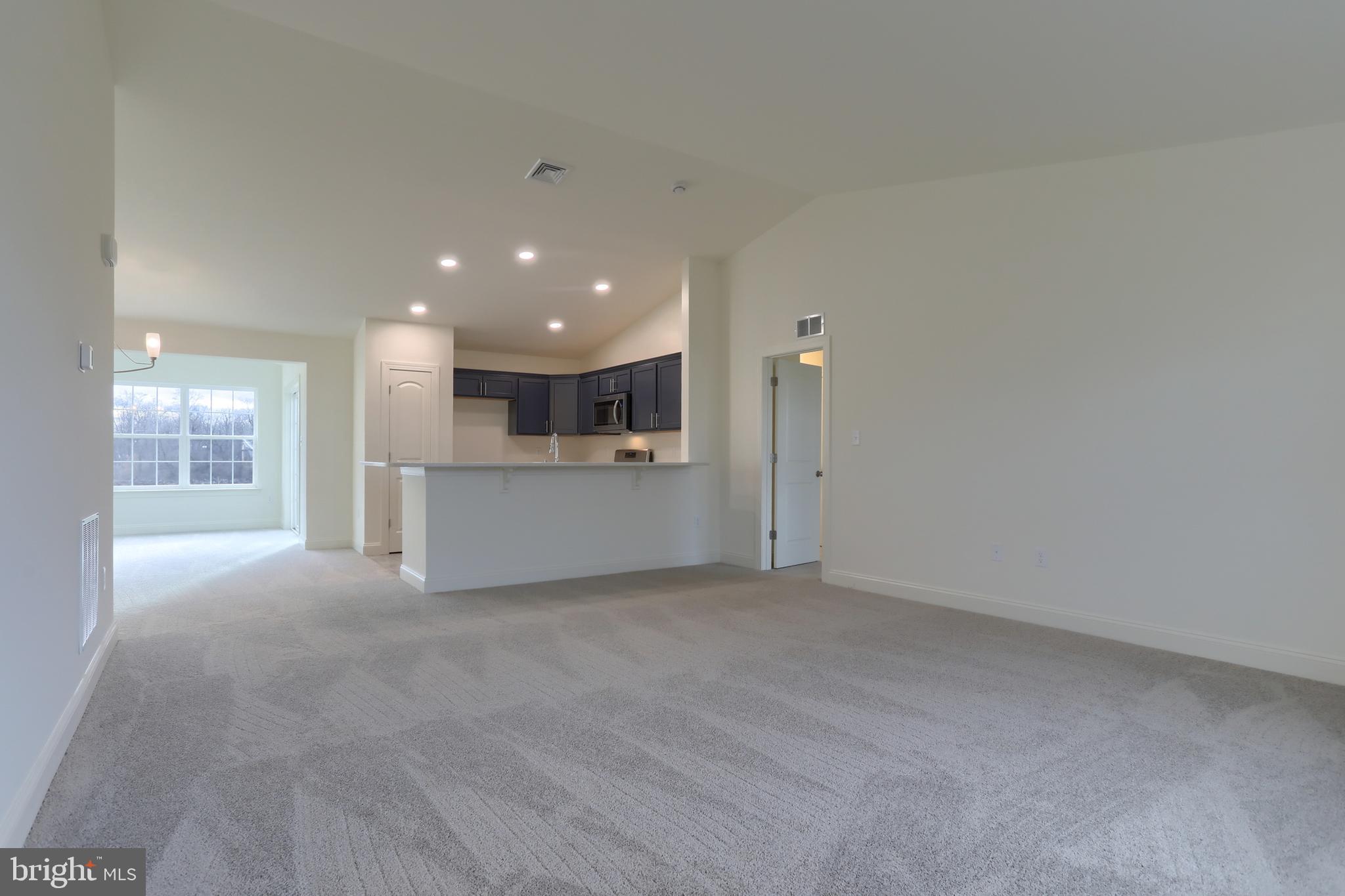 MEADOW LANE FARMS - Residential