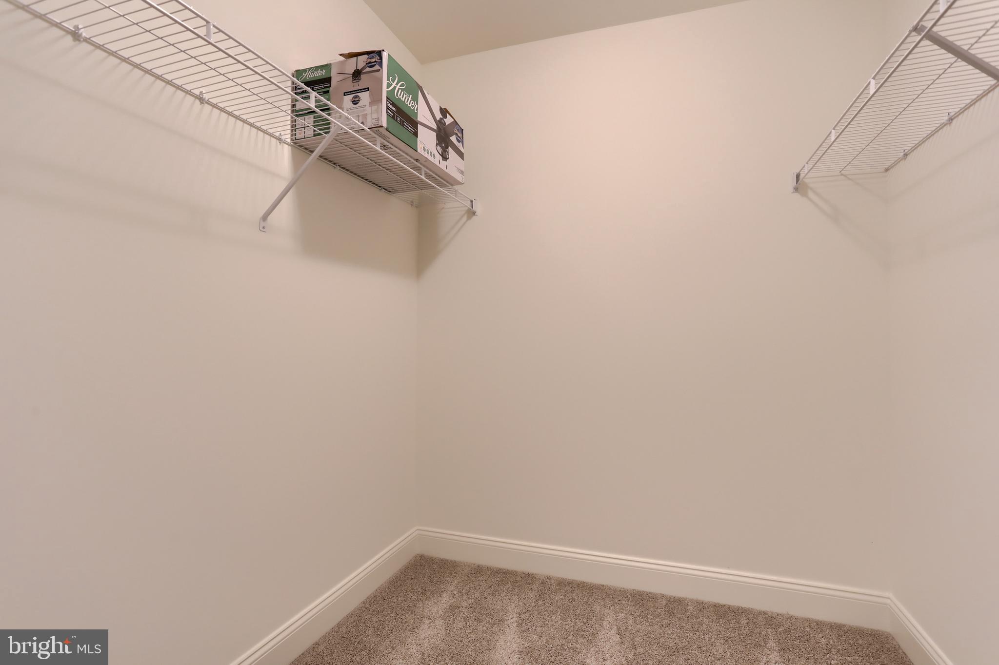 MEADOW LANE FARMS - Residential