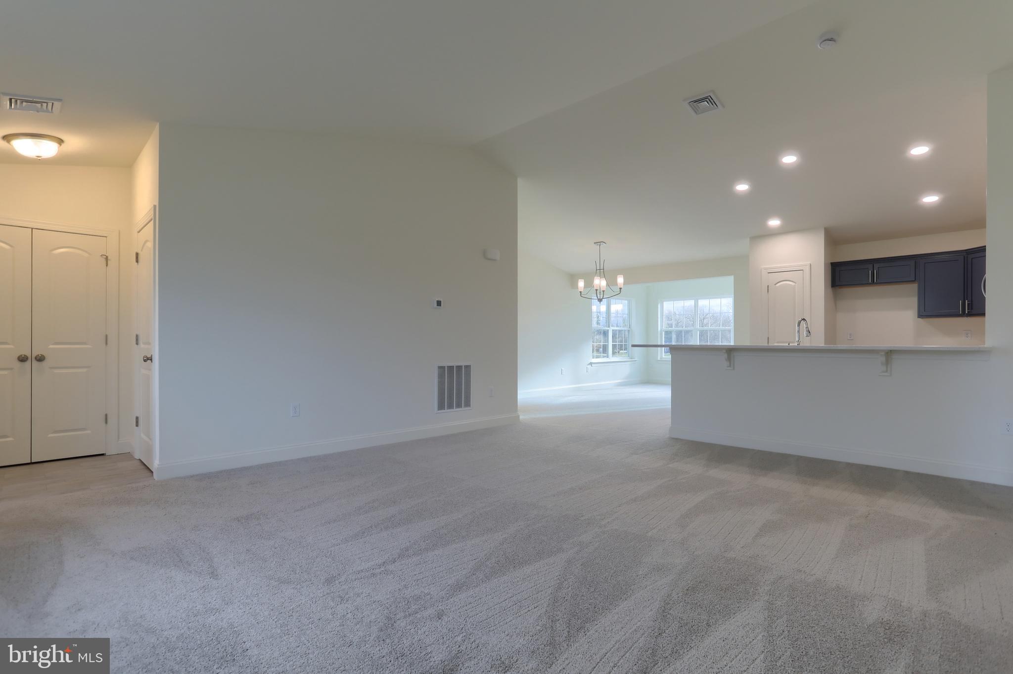 MEADOW LANE FARMS - Residential