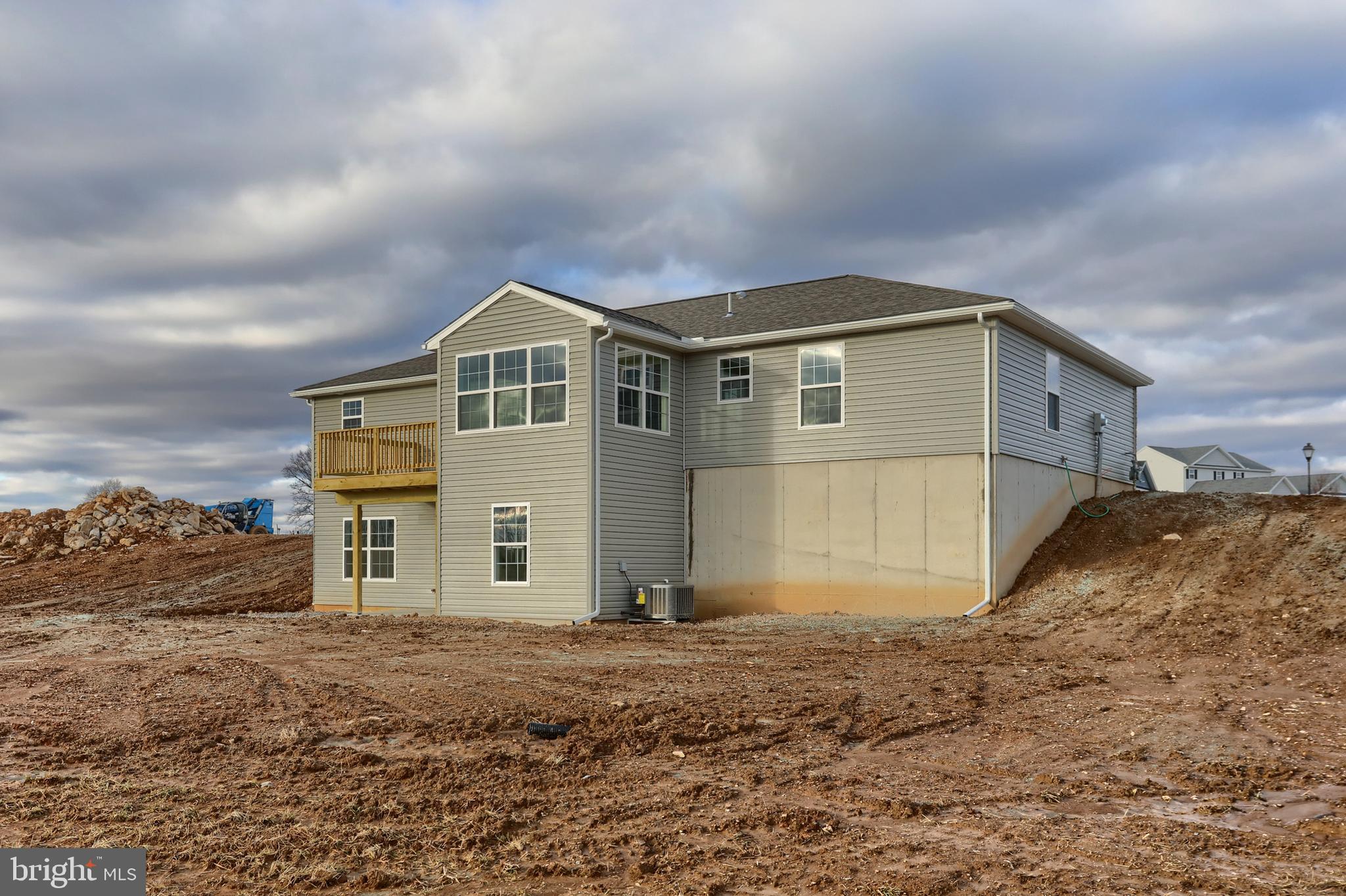 MEADOW LANE FARMS - Residential