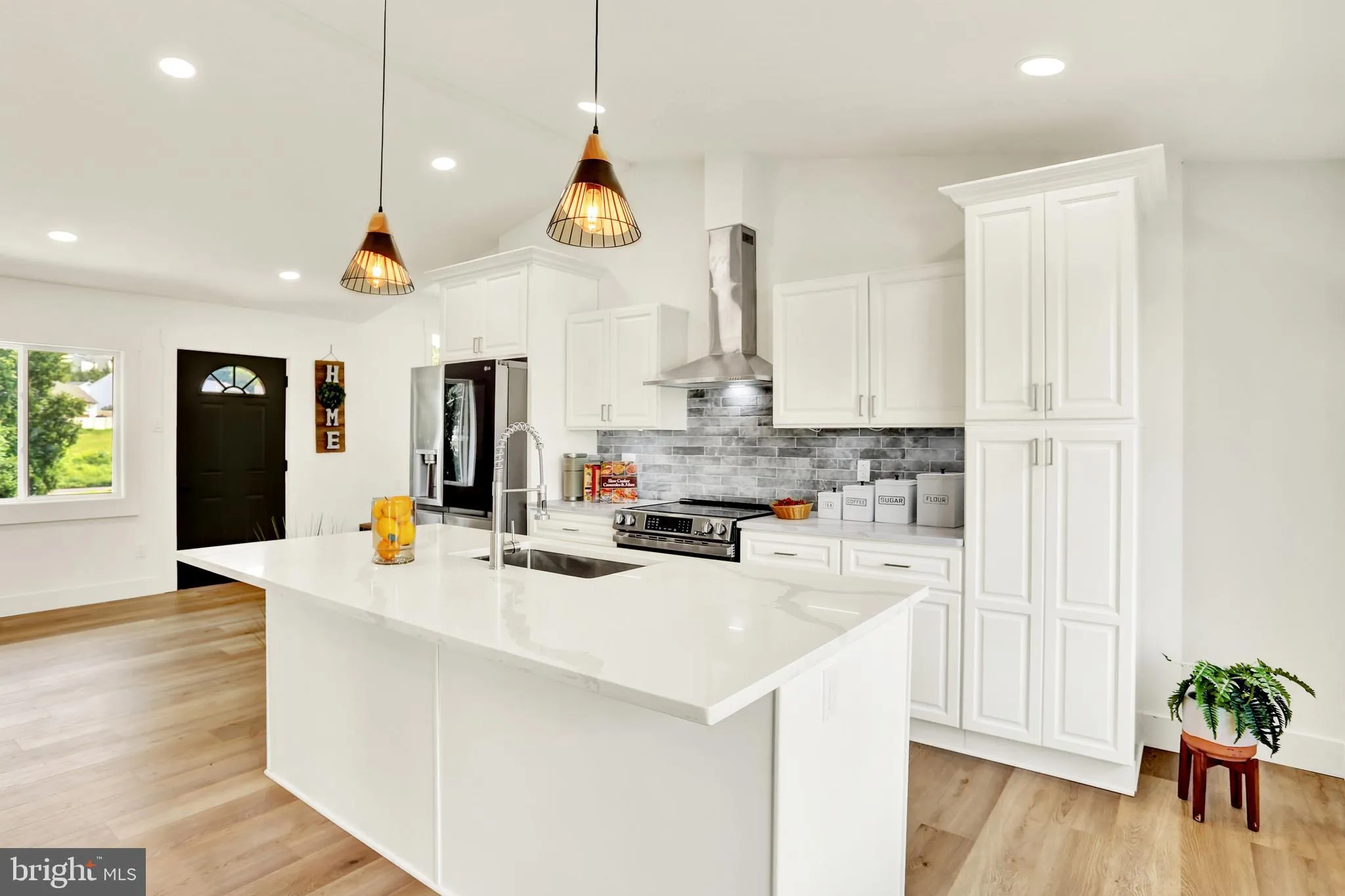 Womelsdorf, Pennsylvania 19567, United States, 4 Bedrooms Bedrooms, ,4 BathroomsBathrooms,Residential,Pending,184608