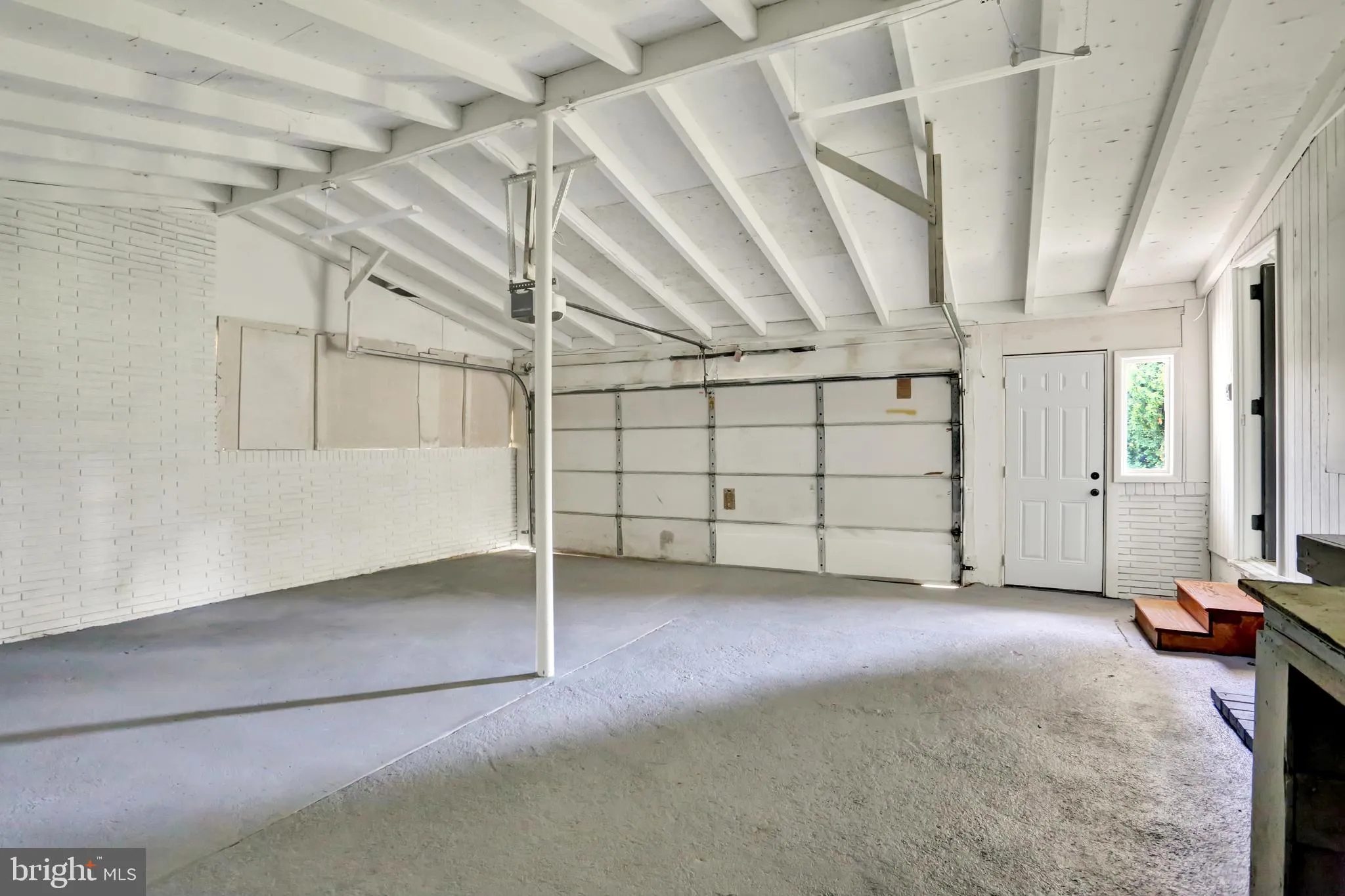 Womelsdorf, Pennsylvania 19567, United States, 4 Bedrooms Bedrooms, ,4 BathroomsBathrooms,Residential,Pending,184608