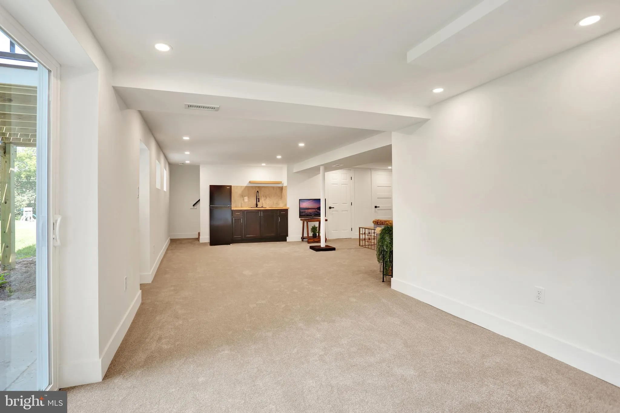 Womelsdorf, Pennsylvania 19567, United States, 4 Bedrooms Bedrooms, ,4 BathroomsBathrooms,Residential,Pending,184608