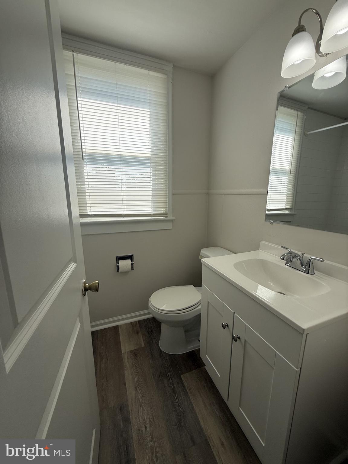 COLONIAL BEACH - Residential Lease