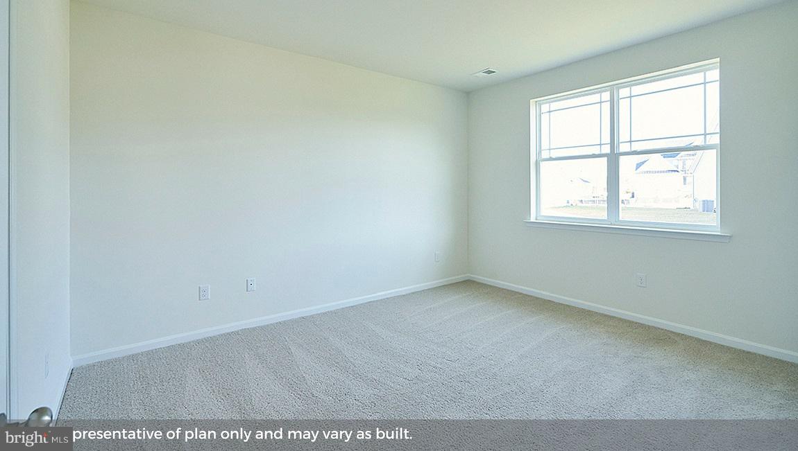 HUNTER'S CREST - Residential