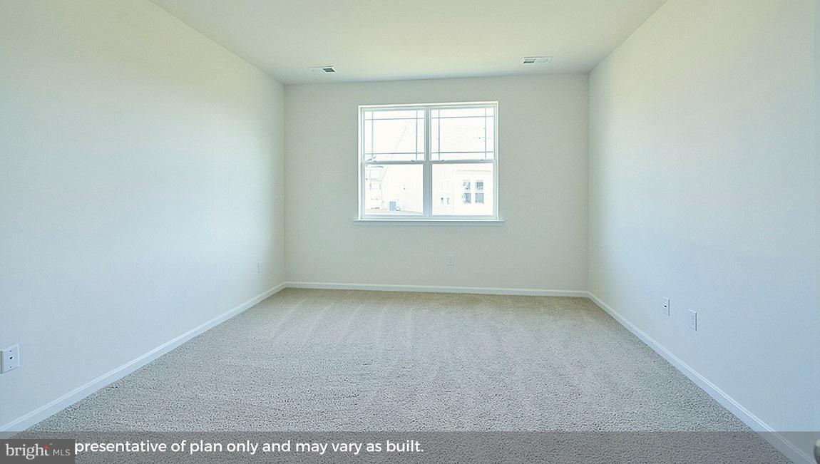 HUNTER'S CREST - Residential